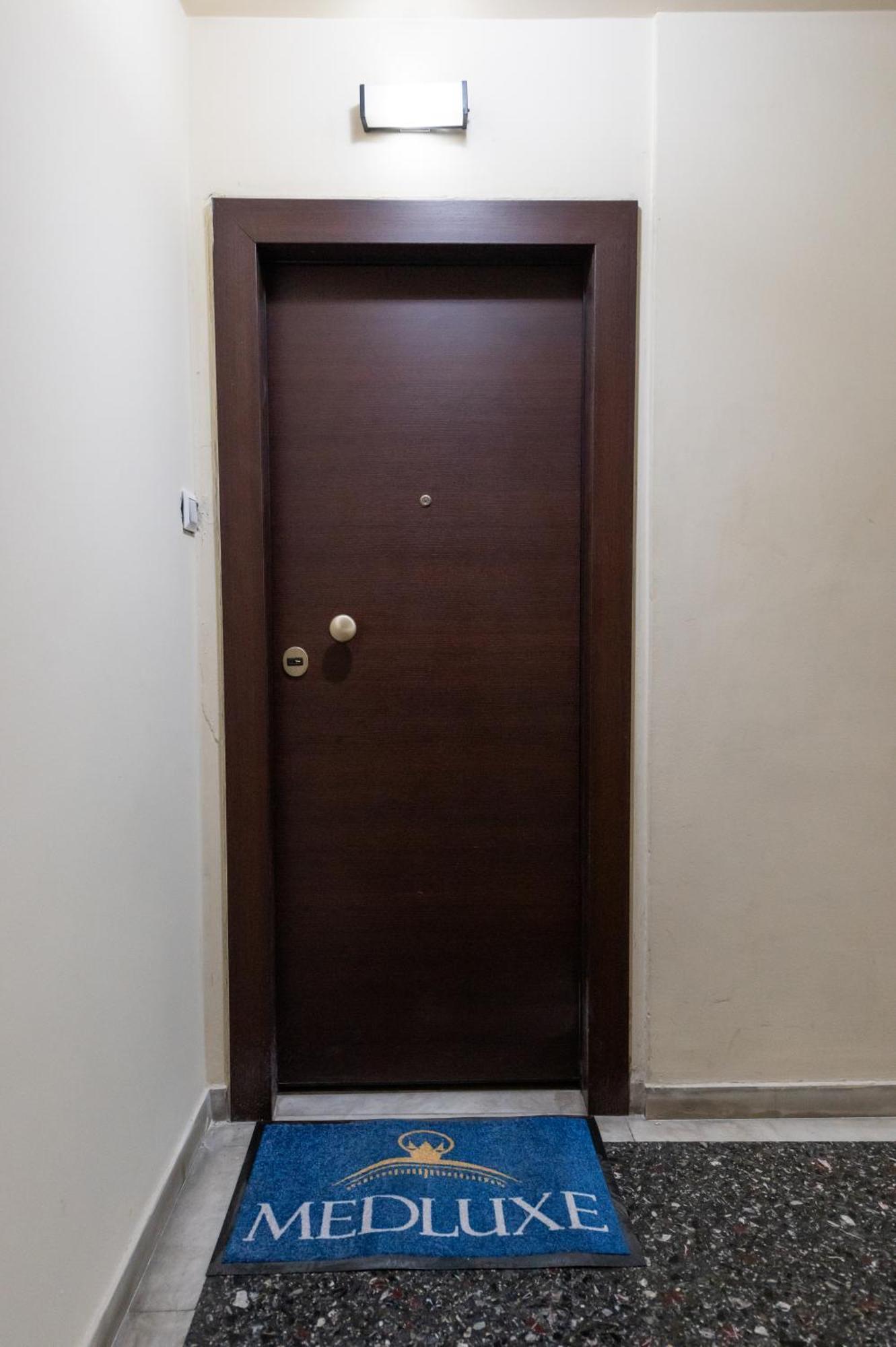 Medluxe Smart Apartment! Athene